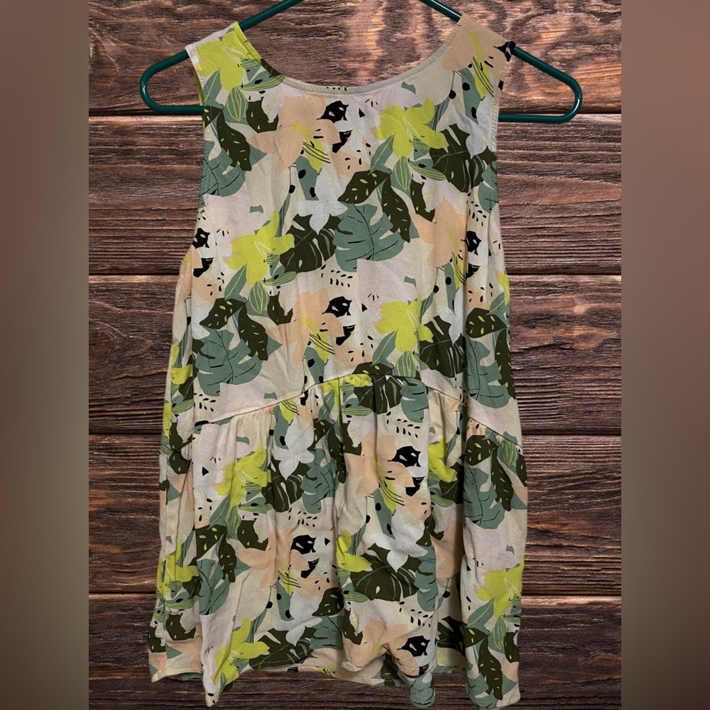 Loft Tropical Button Back Peplum Shell - image 3